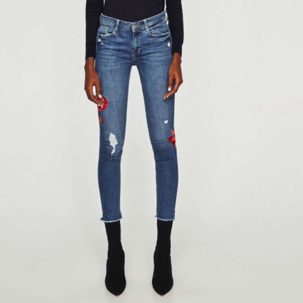 ZARA Low-rise Jeans:Blue, US 8/EUR 40